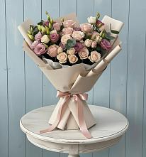 Букет цветов из:  Розы и Лизиантусы в Кокошкино