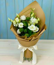 Букет цветов из:  Хризантемы и Лизиантусы #REPLACE_PRED# Кокошкино