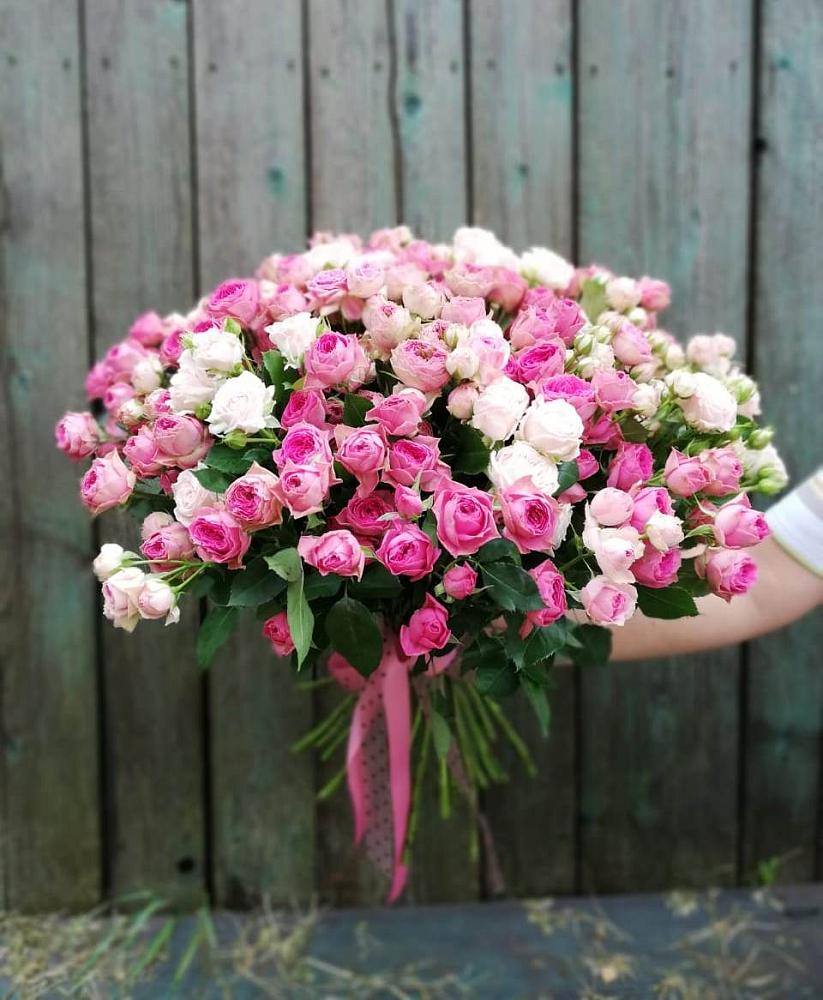 Букет Розовые кустовые розы Натали и Лав Лидия в Кокошкино