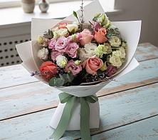 Букет цветов из:  Розы, Лизиантусы и Гвоздики #REPLACE_PRED# Кокошкино