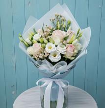 Букет цветов из:  Розы и Лизиантусы в Кокошкино