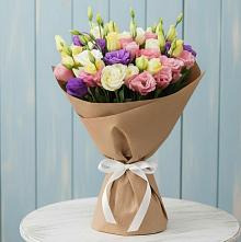 Букет цветов из:  Лизиантусы в Кокошкино